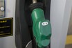 軽自動車だから軽油を入れ…ちゃダメ！ 実は意外と多い「燃料の入れ間違い」　その時どうしたらいいのか