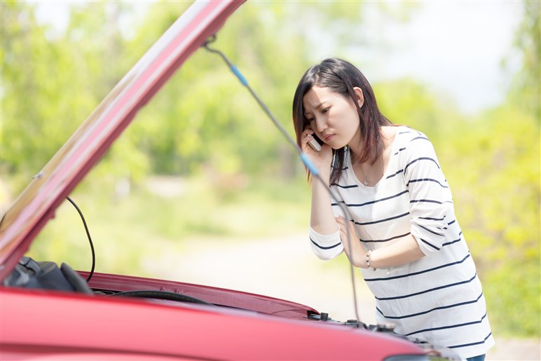 車のバッテリー交換にかかる費用はどのくらい？交換時期の目安なども紹介【購入ガイド】