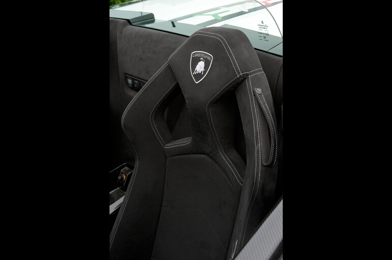 超軽量ガヤルド・スパイダー、異次元の加速！