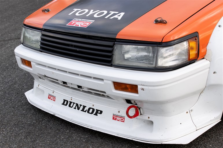 走り出すとそれは、紛れもなくハチロクだった…伝説の「TRD N2 AE86レビン」が筑波で再び蘇った日