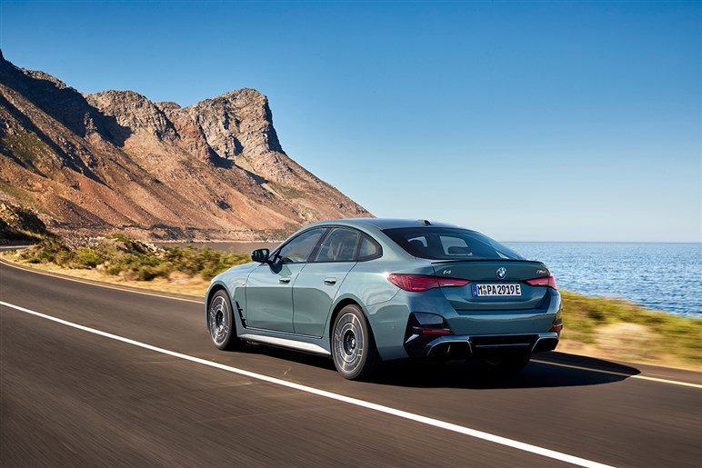 巨大なキドニーグリルは変わらずもブラック化　BMW「4シリーズ グランクーペ」マイナーチェンジ。722万円から