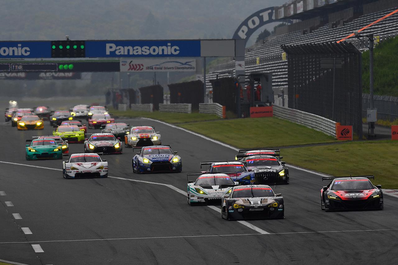 シンティアム アップル ロータスが10年ぶりの勝利 スーパーgt Rd02富士sw Gt300クラス Webモーターマガジン 自動車情報サイト 新車 中古車 Carview