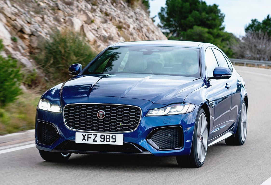 ジャガー ランドローバー ジャパン Xf Xe にディーゼルエンジンのマイルドhvを新設定 日刊自動車新聞 自動車情報サイト 新車 中古車 Carview