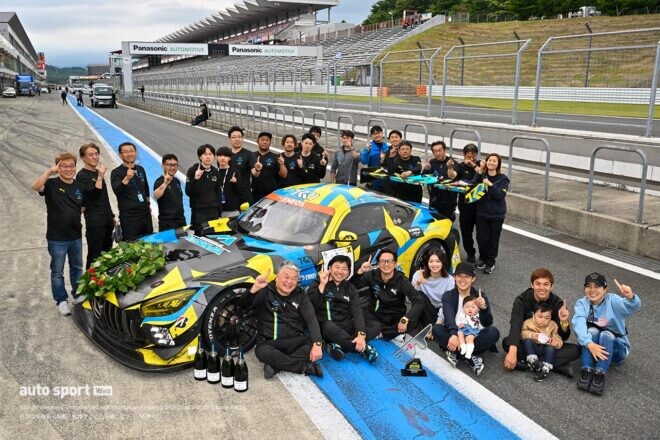 「感無量です！」悲願の富士24時間制覇にTKRIのメンバー歓喜。大一番の先に王座を見据える