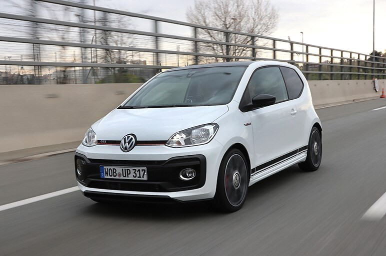 新型ポロGTI試乗。ゴルフGTIを凌ぐ魅力と完成度に驚いた