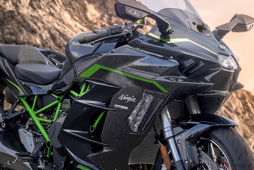 200PSの超絶パワーと燃費性能を両立!! カワサキ独自のバランス型スーパーチャージドエンジンを搭載する「Ninja H2 SX SE」2026年モデル発売