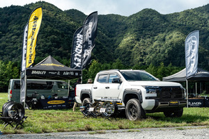 トライトンに“王道”を！ 4×4エンジニアリングのブラッドレーVが映える理由…スターキャンプ2025