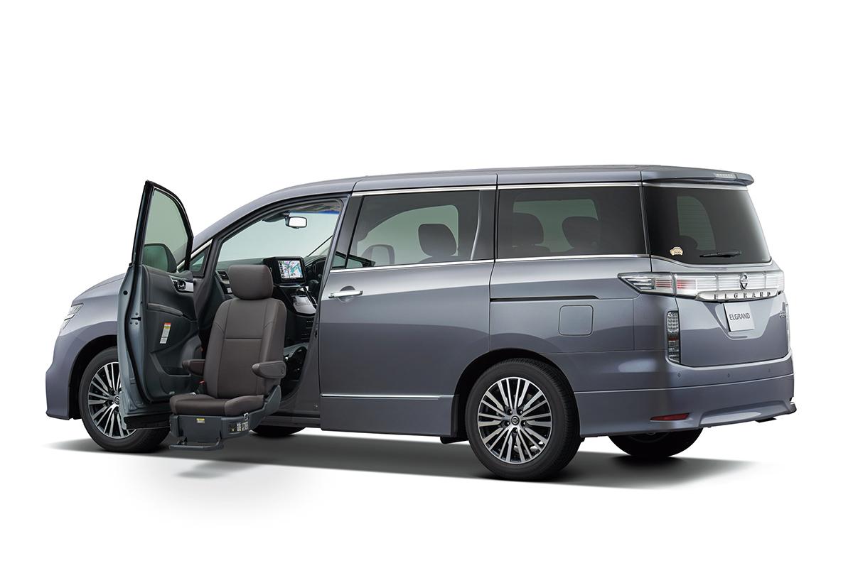 日産エルグランド改良モデルの先行情報公開 待望のautechも登場 Web Cartop 自動車情報サイト 新車 中古車 Carview