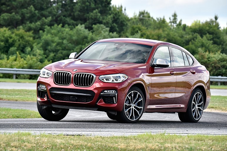 BMW X4はスポーツカー並の走りと高級車並の快適性を両立してX3を引き離す