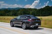 BMW X4はスポーツカー並の走りと高級車並の快適性を両立してX3を引き離す