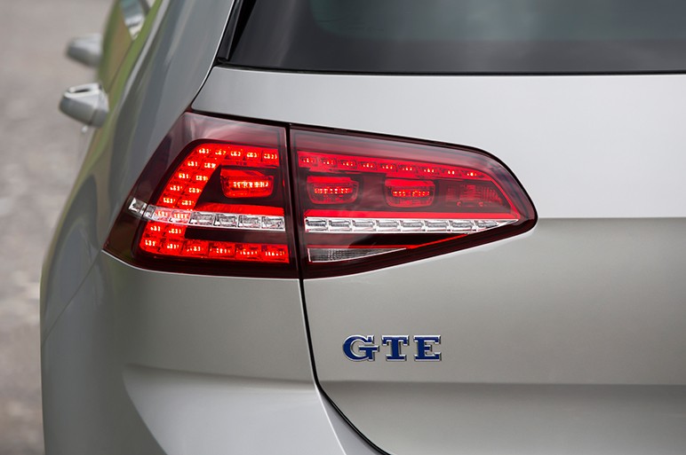 ゴルフGTEに海外試乗。「GTI」のエコバージョン？