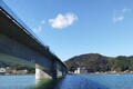 兵庫の温泉街と観光名所をつなぐ「新しい橋」31日開通！ 重量気にせず対岸へ バス路線も新設