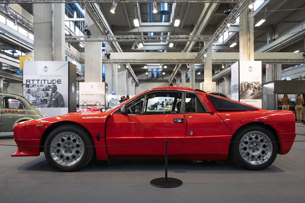 1億円 で落札の個体も ランチア なのに アバルト のエンブレムが付く 037ラリー という名車 Auto Messe Web 自動車情報サイト 新車 中古車 Carview