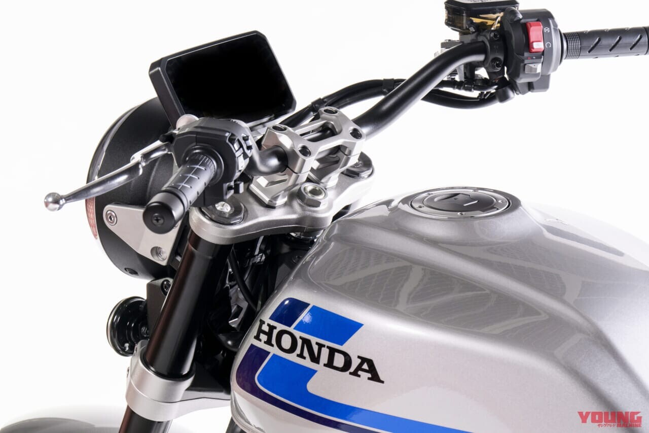 スマートキーにセンタースタンドも?!「ホンダCB1000Fコンセプト」詳細解説(3)〈装備編〉