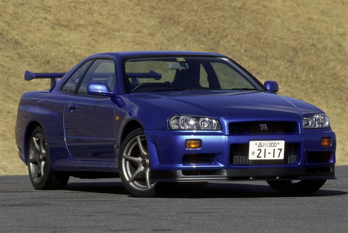 日本車史上最高傑作の第二世代スカイラインgt R R32 R33 R34 の違いといまの中古車相場 Web Cartop 自動車情報サイト 新車 中古車 Carview