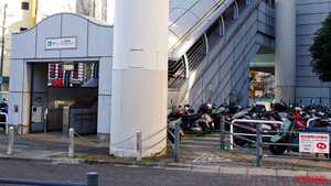 [バイク駐車場問題]自動二輪車駐車施設の附置義務化を施行した千葉市：背景と現状、そして課題とは