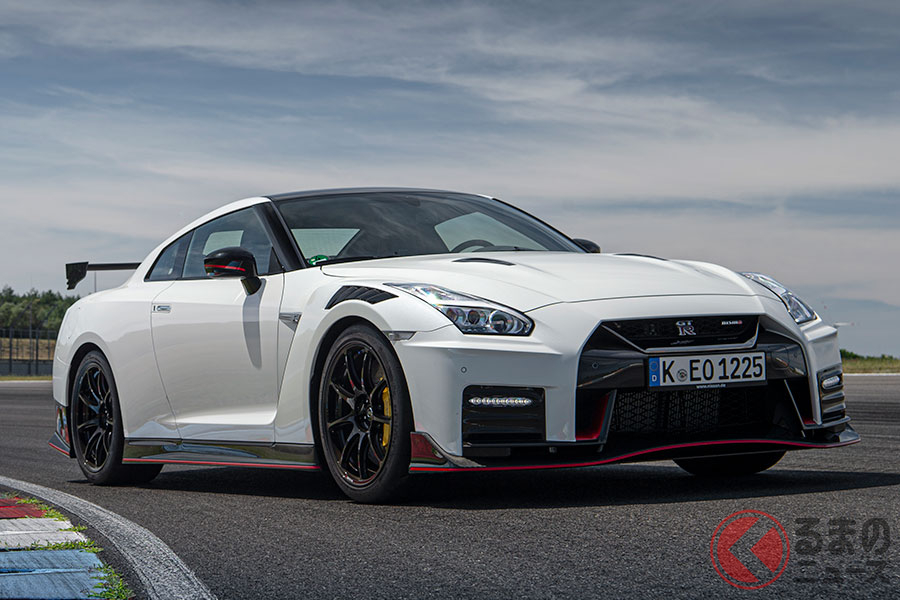 日産 Gt R 21年モデル 登場 Nismoはパフォーマンスが向上 ブルーの新色追加も くるまのニュース 自動車情報サイト 新車 中古車 Carview