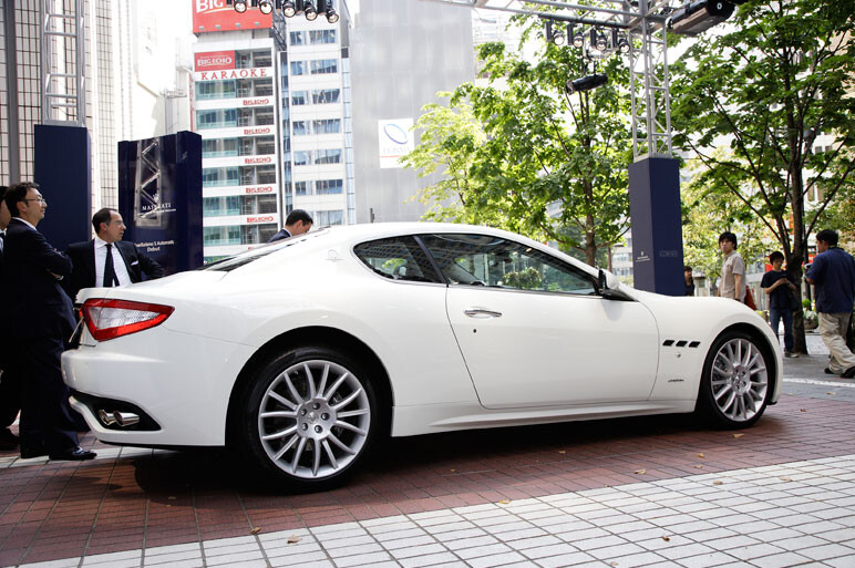 グラントゥーリズモS、トルコンAT版を追加