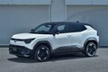 スズキ初のBEVはなぜ“コンパクトSUV”だったのか。新型「eビターラ」と、あえて選んだ未開拓ゾーンで勝機をつかむ？