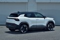 スズキ初のBEVはなぜ“コンパクトSUV”だったのか。新型「eビターラ」と、あえて選んだ未開拓ゾーンで勝機をつかむ？