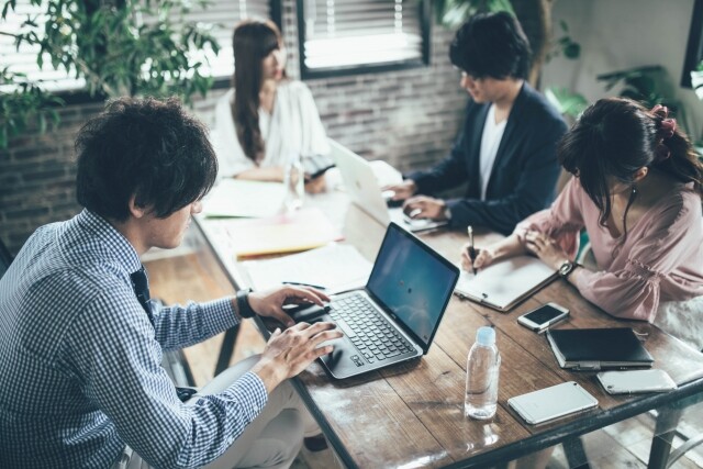 出版社での下積み時代。絶望的な社内環境を経て今、若い世代の人に伝えたいこと