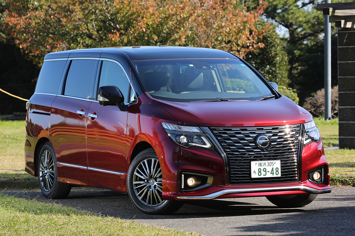 気がつけばアルファードに惨敗 キング オブ ミニバン 日産エルグランド の栄光を振り返る Auto Messe Web 自動車情報サイト 新車 中古車 Carview