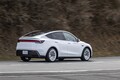 新型「モデルY」は走りもよし、使い勝手もよし。かつて“変わったクルマ”だったテスラも今や追いかけられる存在に