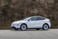 新型「モデルY」は走りもよし、使い勝手もよし。かつて“変わったクルマ”だったテスラも今や追いかけられる存在に