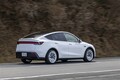 新型「モデルY」は走りもよし、使い勝手もよし。かつて“変わったクルマ”だったテスラも今や追いかけられる存在に