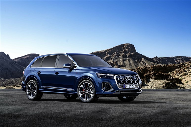 【独自】1600万円超!? アウディ史上最高級SUV「SQ9」は市販に向けニュルで限界テスト中…26年前半公開へ