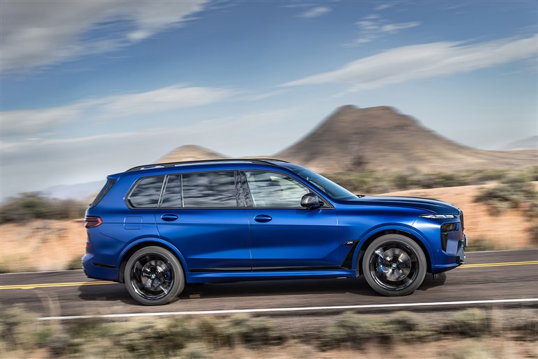 【独自】1600万円超!? アウディ史上最高級SUV「SQ9」は市販に向けニュルで限界テスト中…26年前半公開へ