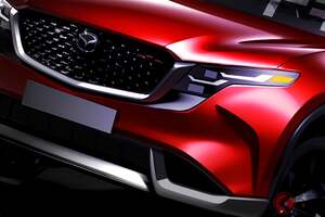 マツダ「新型CX-5」まもなく登場!? 8年ぶり全面刷新で新開発「Z」エンジン搭載！ ディーゼルも継続？ 精悍さアップにも期待の「人気SUV」どうなるのか
