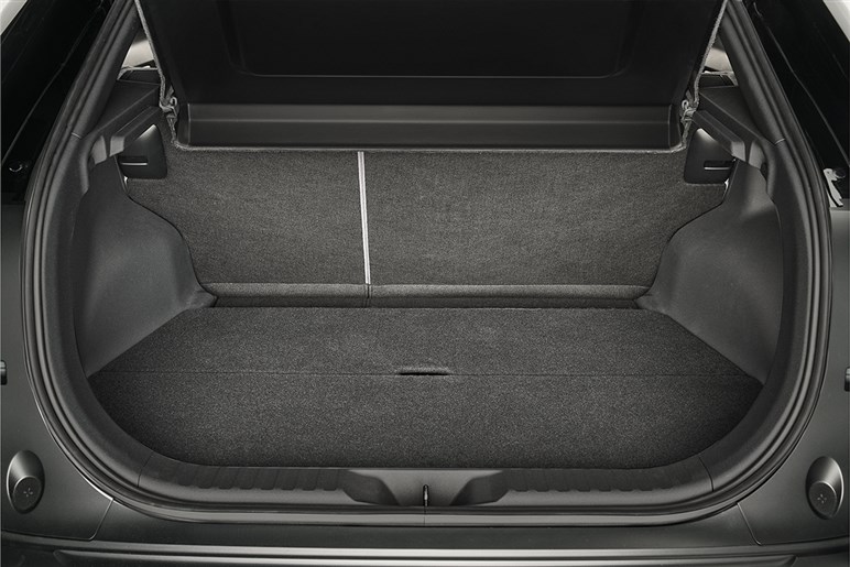 スバル新型BEV「アンチャーテッド」の発表で、「C-HR+」も日本導入の可能性!? 専門家がそう考える理由とは