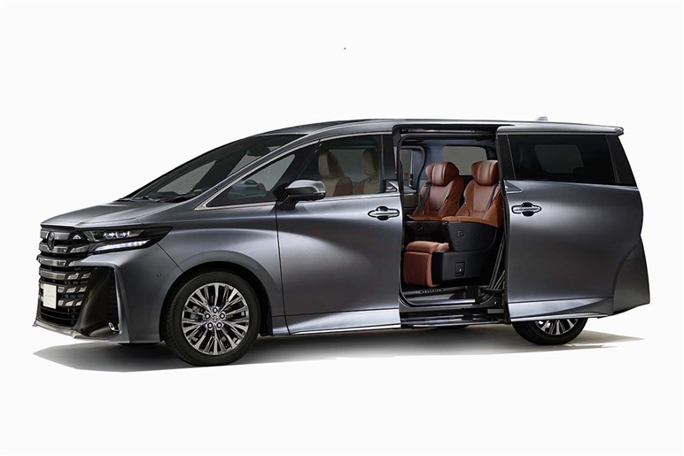 【悩ましい】車は「定期的に買い替える」べきか「乗りつぶす」べきか。それぞれのメリット・デメリットは？