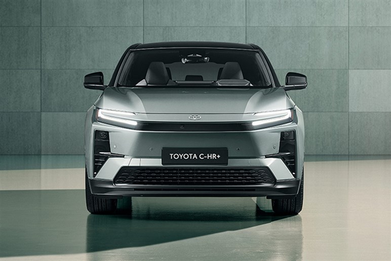 スバル新型BEV「アンチャーテッド」の発表で、「C-HR+」も日本導入の可能性!? 専門家がそう考える理由とは