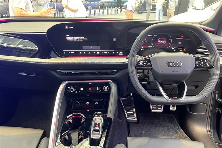 【8年ぶりのモデルチェンジ】アウディ新型「Q5」シリーズが日本デビュー。300台限定の特別仕様車を設定…価格は760万円から