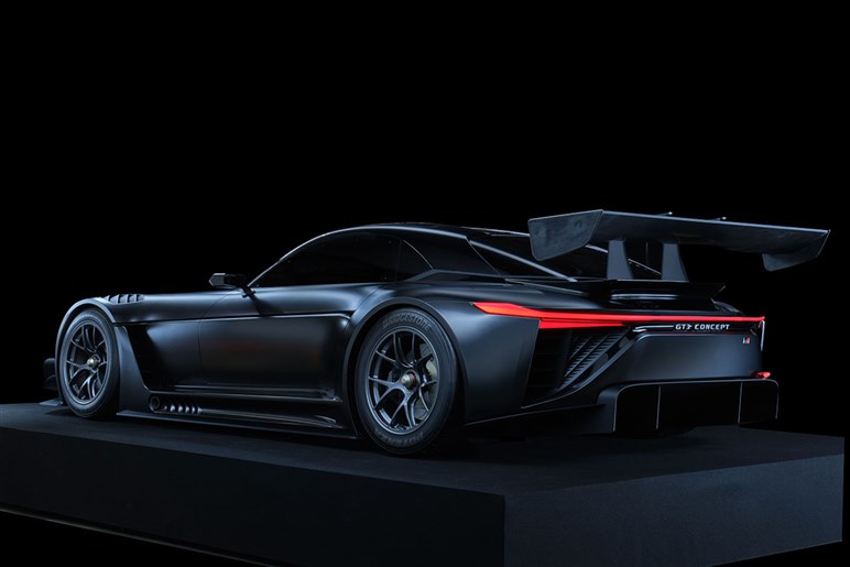 トヨタのスーパースポーツが英で初公開される。価格は3000万円クラスでAMGやポルシェがライバルか…正式発表はいつ？