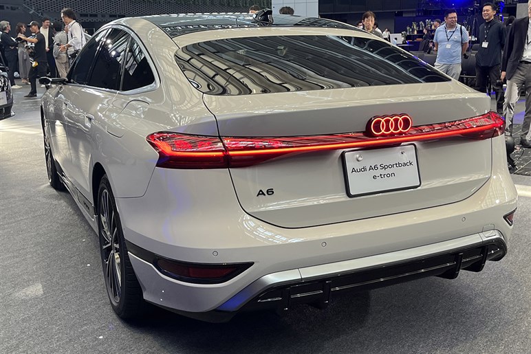 【国内最長846kmの航続距離】アウディ新型EV「A6 eトロン」シリーズが日本発売。551psの高出力仕様「S6」も導入