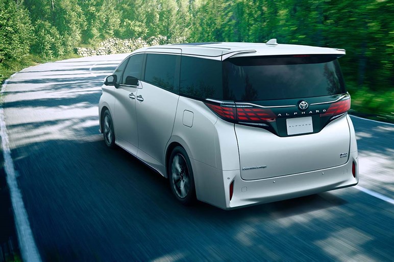 【悩ましい】車は「定期的に買い替える」べきか「乗りつぶす」べきか。それぞれのメリット・デメリットは？