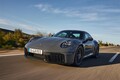 【電動ツインブースト！】新型「911」の目玉はハイブリ搭載「GTS」。加速が大幅進化の理由