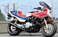 ホンダ CB1100を往年の名車仕様に! 3つのレトロフィットカスタム〈CB900F／CB750フォア／CB1100R〉