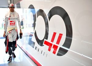 オコン、戦略でリスクを取り9位入賞「ハース200戦目の記念すべきレースで結果を出すことができてうれしい」