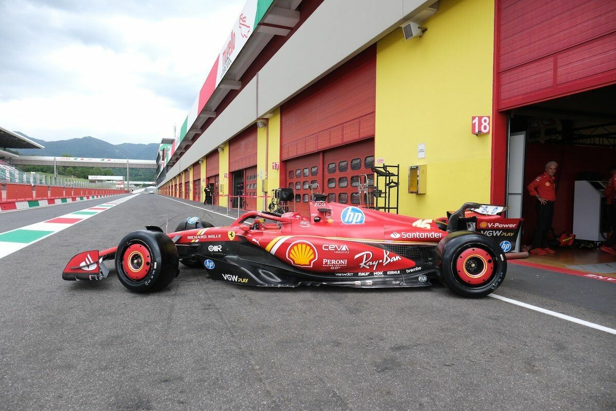 ピレリ、ムジェロでF1タイヤテストを実施。初日はルクレールがフェラーリの今季マシン走らせる