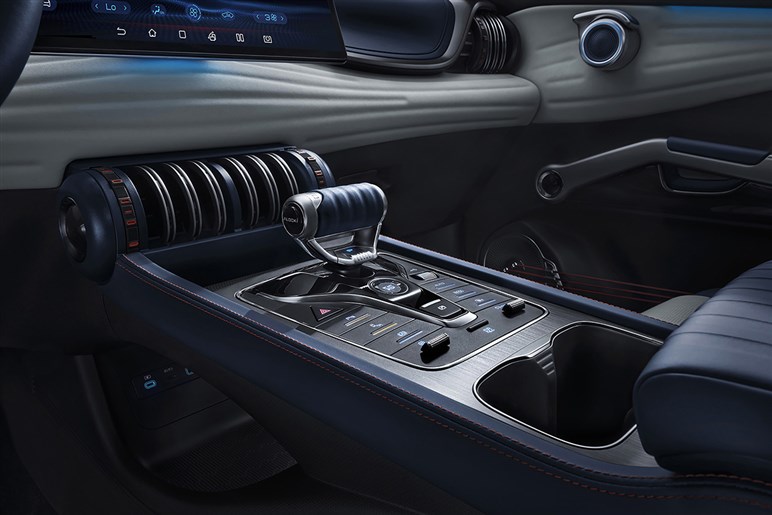 【50台限定の特別モデル】BYD新型「アット3 ブラックスタイル」を発売開始…価格は418万円から