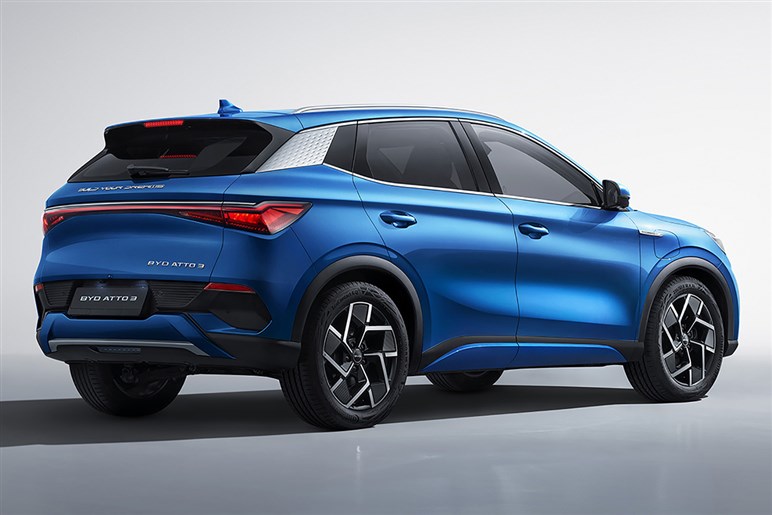 【50台限定の特別モデル】BYD新型「アット3 ブラックスタイル」を発売開始…価格は418万円から