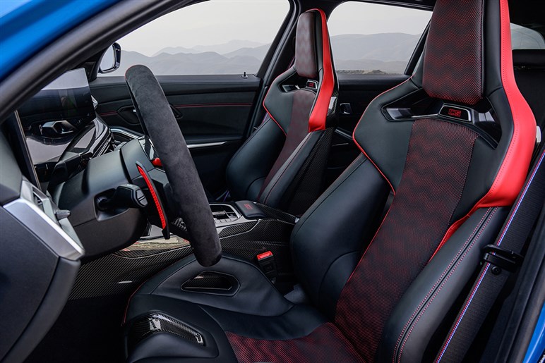 【0-100km/h加速は3.5秒】550psのBMW新型「M3 CSツーリング」を30台限定で日本導入…価格は2098万円