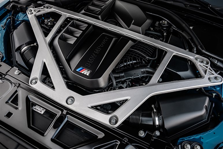 【0-100km/h加速は3.5秒】550psのBMW新型「M3 CSツーリング」を30台限定で日本導入…価格は2098万円