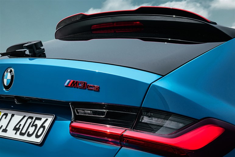 【0-100km/h加速は3.5秒】550psのBMW新型「M3 CSツーリング」を30台限定で日本導入…価格は2098万円