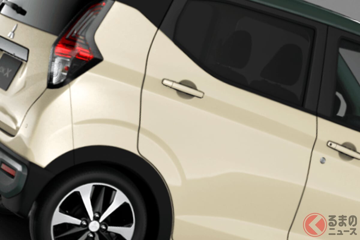 174万円！ 三菱の新「軽SUV」発表！ 最上級より「36万円オトク」＆「リッター23キロ以上」走る最も低燃費な“お財布に優しい”仕様！ 新色や“充実した安全装備”も魅力の「eKクロス」最安モデルとは？