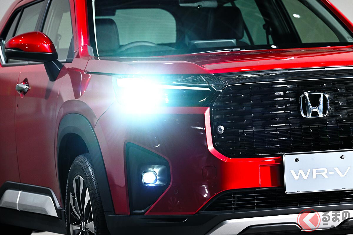 ホンダ「新型SUV」日本初公開！ めちゃ存在感ある「デザイン」に秘密あり!? コンパクトなのに“カッコいい”新型「WR-V」とは